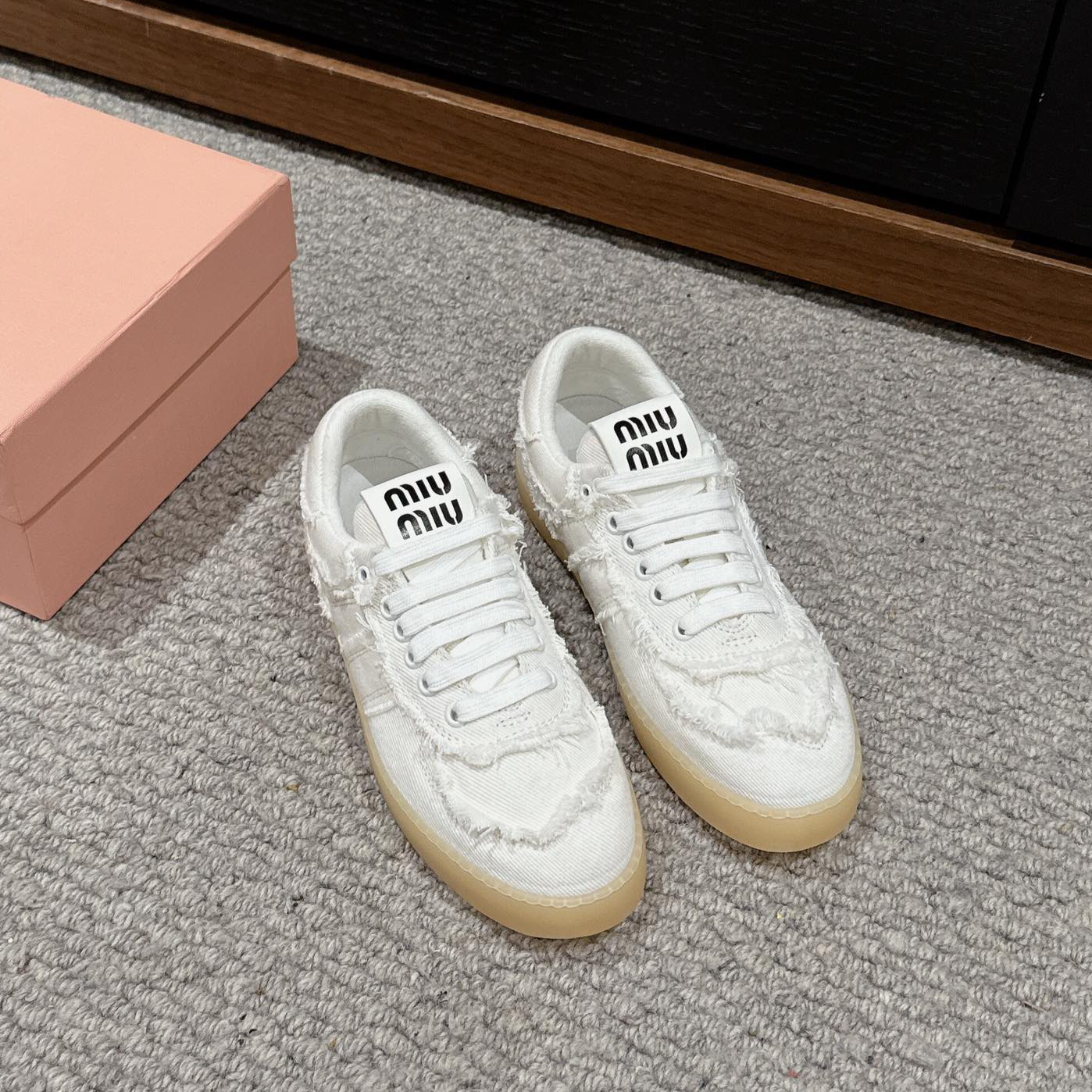 Dexun Sneaker White Canvas