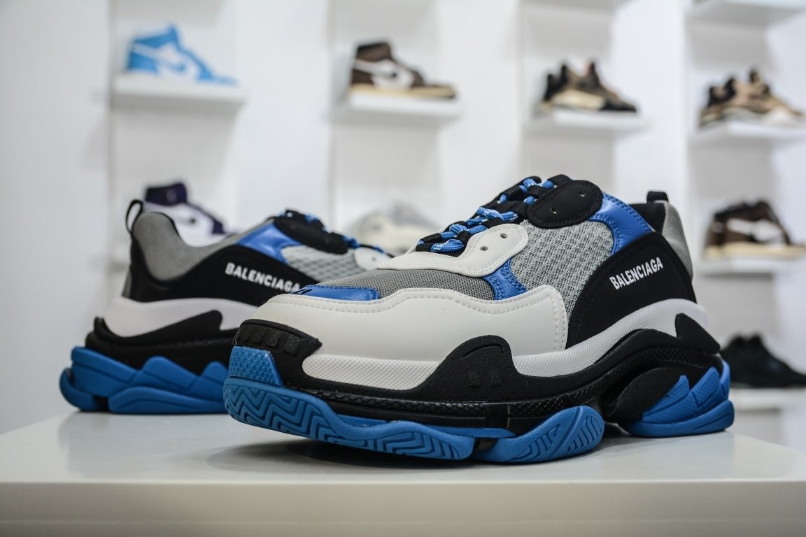 Balenciaga Triple S Sneaker Grey Blue