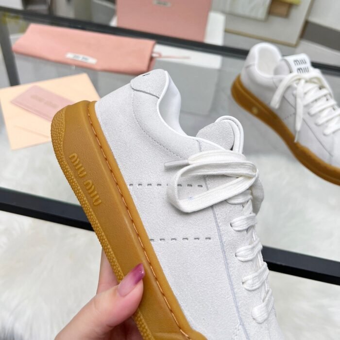 215e0911b26c43159ff6a10ebbb4e4bb