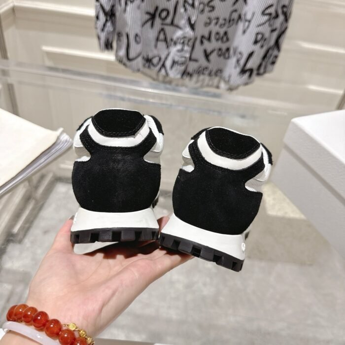 2e544565e3604cd9a7ab5f4eaa8f2aa6