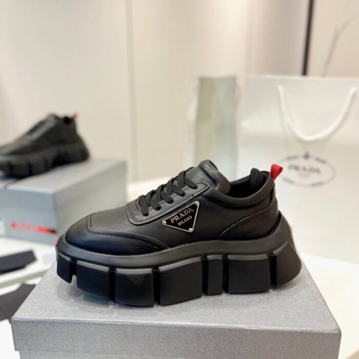 319b67c082e54aaea3b4c2b1744c940d