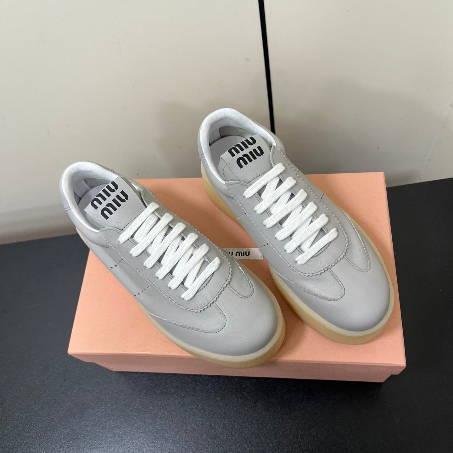 THICK-SOLED RETRO SNEAKERS IN PALE GRAY SMOOTH LAMBSKIN