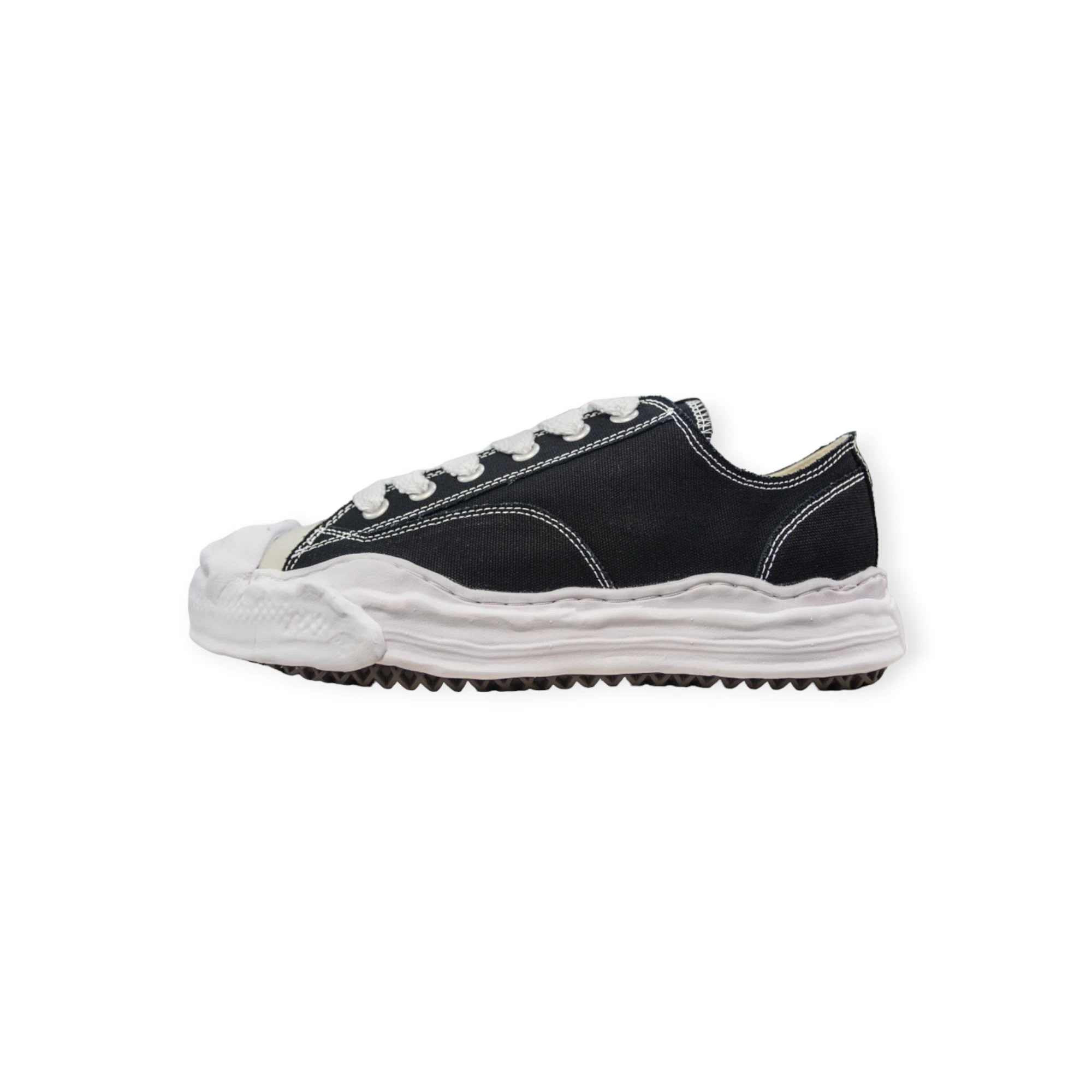 Maison Mihara Yasuhiro Hank OG Sole Canvas Low-top Sneaker Black