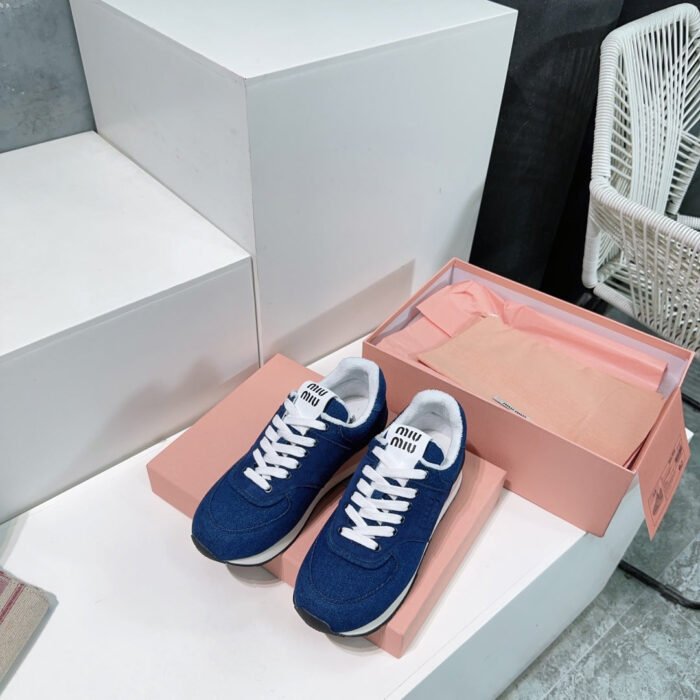 56a8f807ccf54f2c9944d3e1c8b7914e