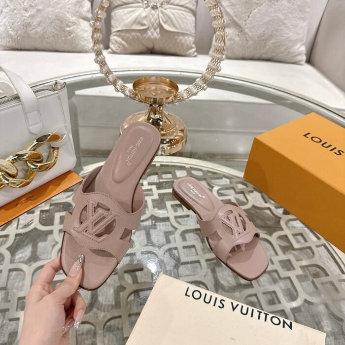 570742be08c743acb5a63f54108984bc