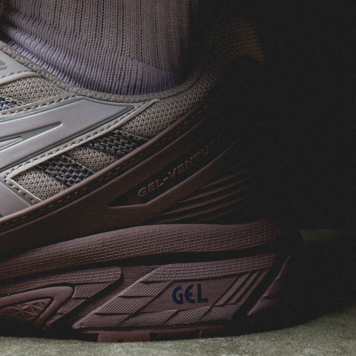 63761b63ff584d43a0fc40fbad7b49e9