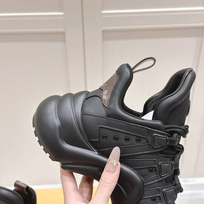 70c1f0bfb54446f6980c66ea1a1e1585