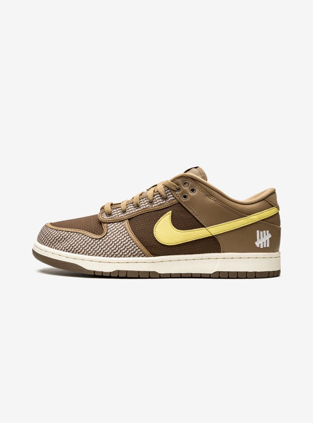 Nike Dunk Low SP Undefeated Canteen Dunk vs. AF1 Pack