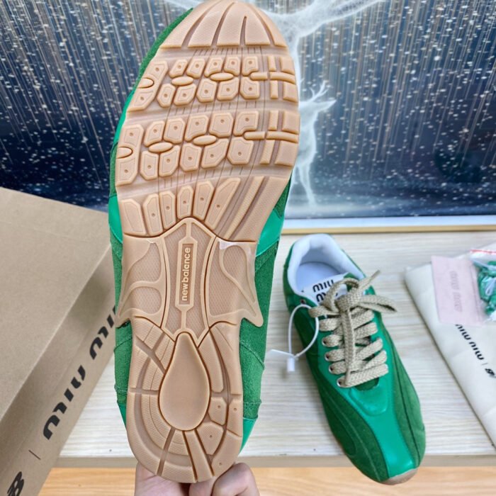 7d580bc037d648538d3849e0d65dd699