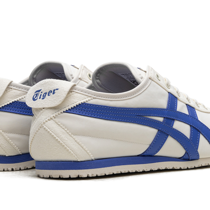 7de639b1bcb74259893d00fbee692e46