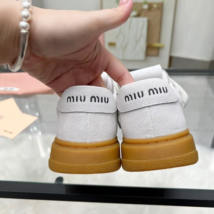 990d422ca4b142cdb8dbacef867822bb