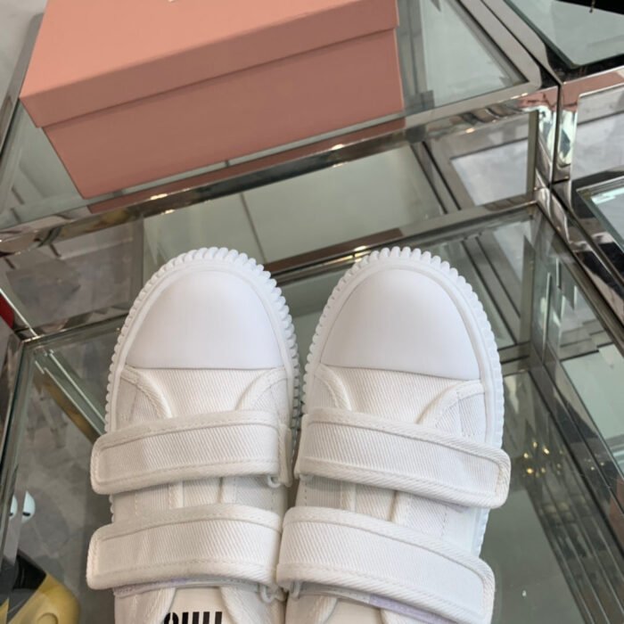 9e7c94838bc440888836c479436fe54a 9e7c94838bc440888836c479436fe54a