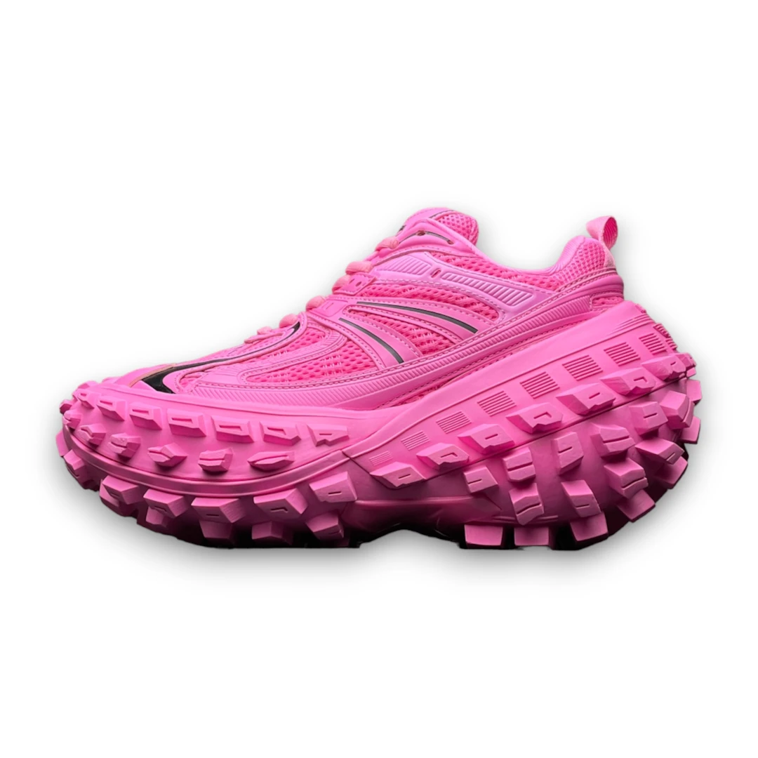 Balenciaga Defender Sneaker in Pink
