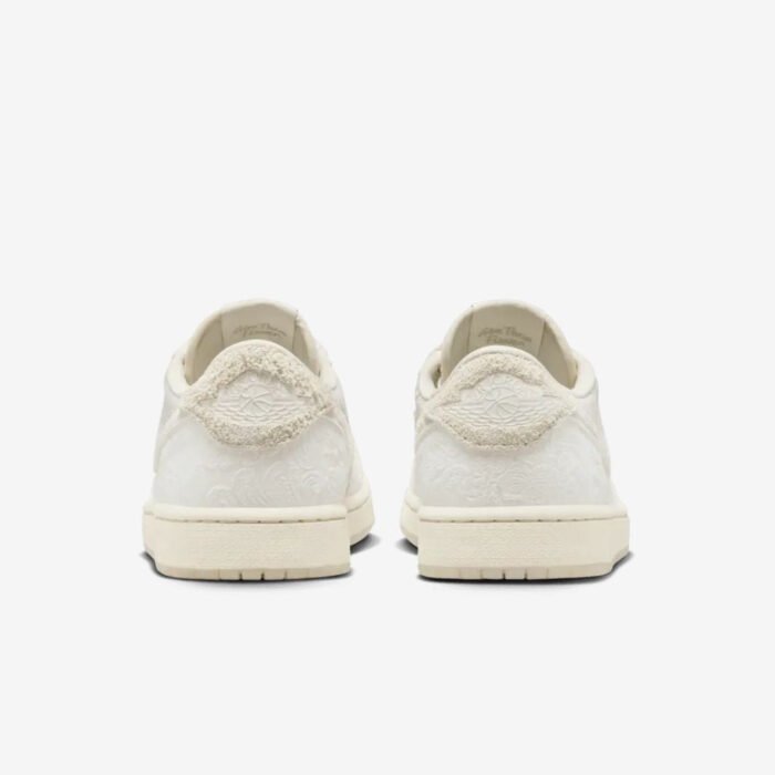 aa04e1b072d547fd9cc4145a85940bb9