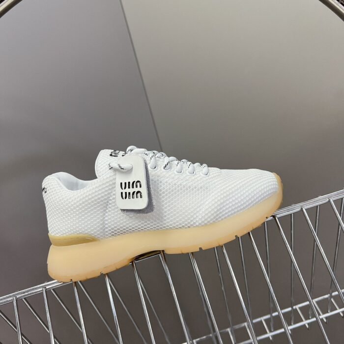 ab43e026046e4496b9732380a9cc6e52