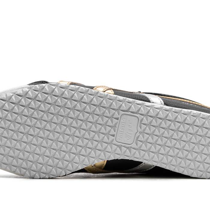 b3bfe232f38749d88fc966d770f27766