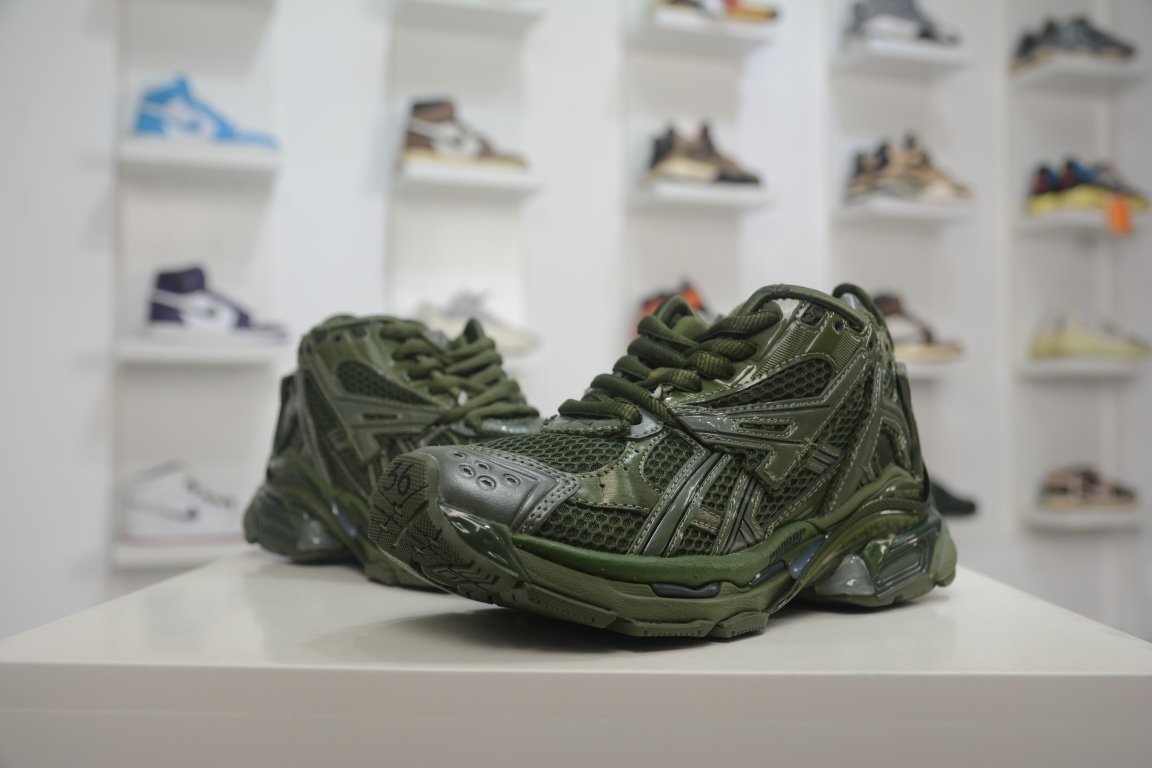 Balenciaga Runner Trainer In Khaki