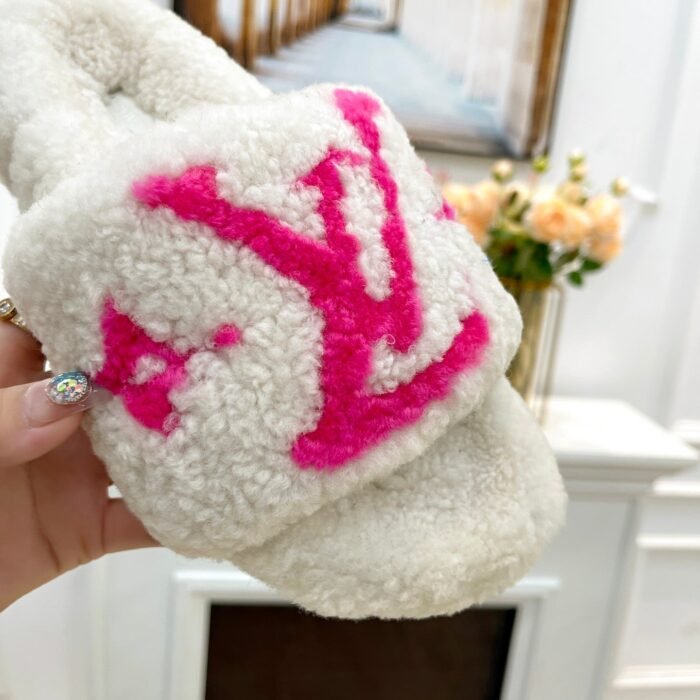 ccc410a01ebf46b392bb8e7251a3b11b