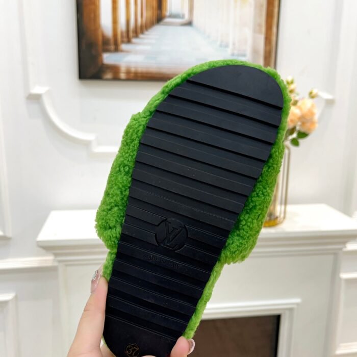 ce27c1d82b194cba8c31925c4c854164