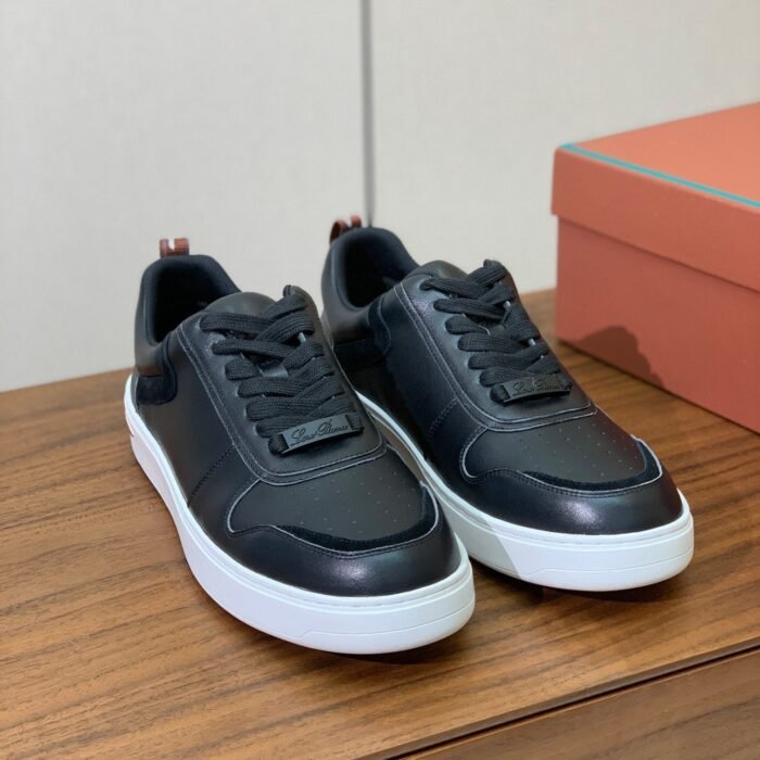 d1957b10eea14e42b9583bf9eb2150db