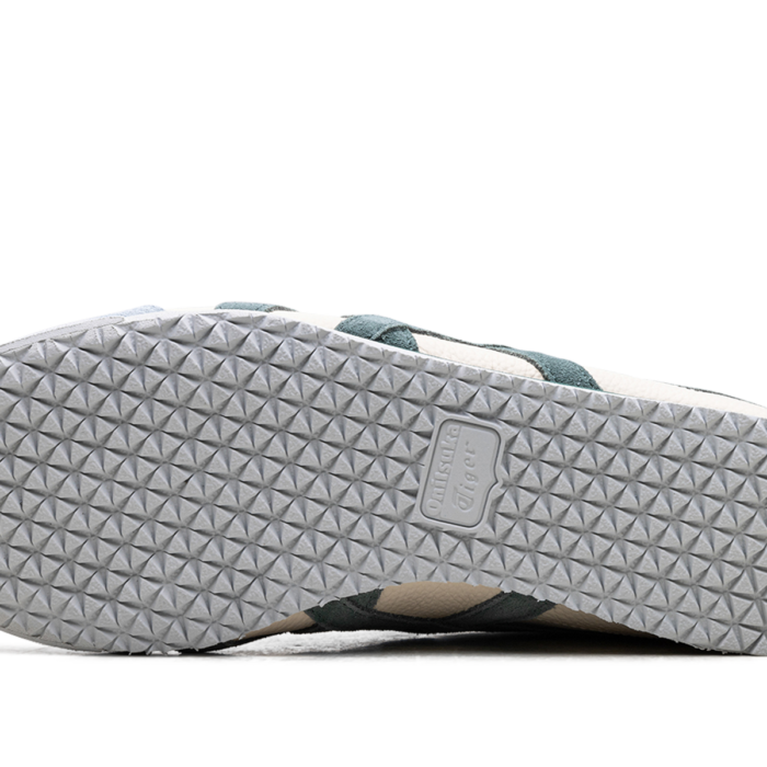 d457569d881341bca8a18e26d32516a6