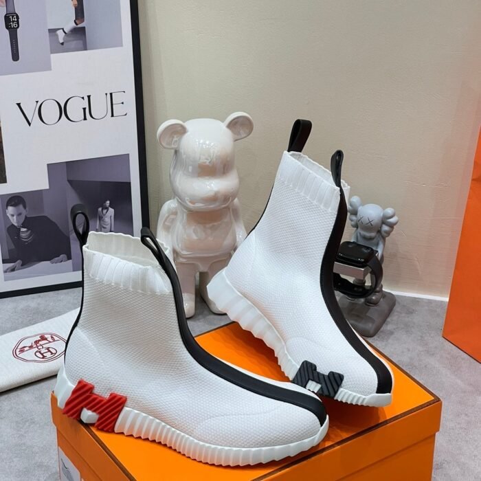 e46228ed95bd45c3bf9a05bf4198d920
