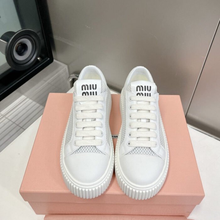 e6276567cc214d14b765dd66fddb7092