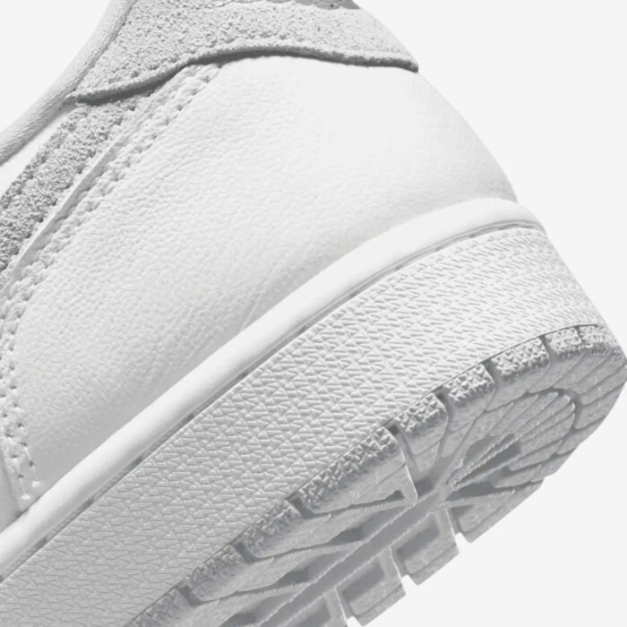 ea8f0d15ce7640988a837cb4f1ef7330